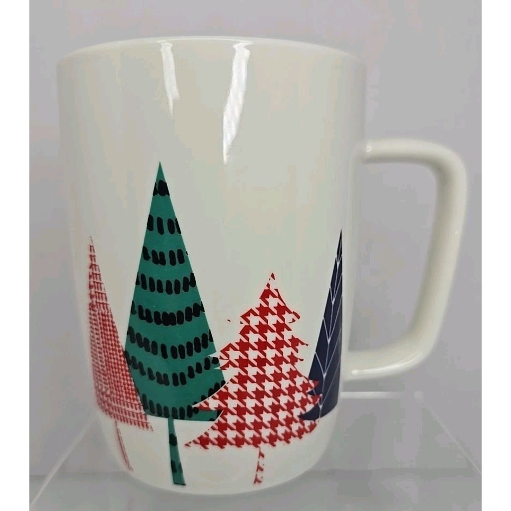 Starbucks 2017 Christmas Holiday Tree Ceramic Coffee Mug 10.8 fl. oz. - Picture 3 of 5